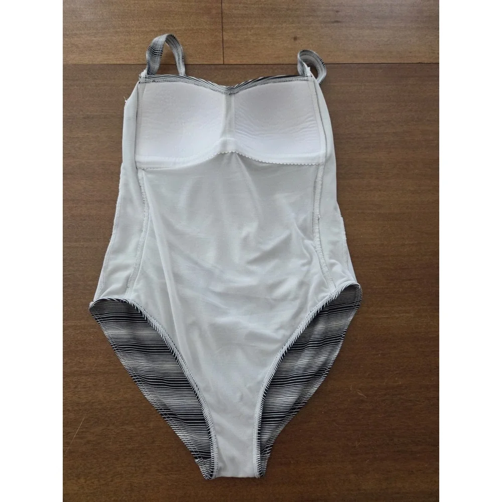 Bond-eye Australia One Piece  Ruched Swimsuit Us Sz 10 Black And‎ White Striped